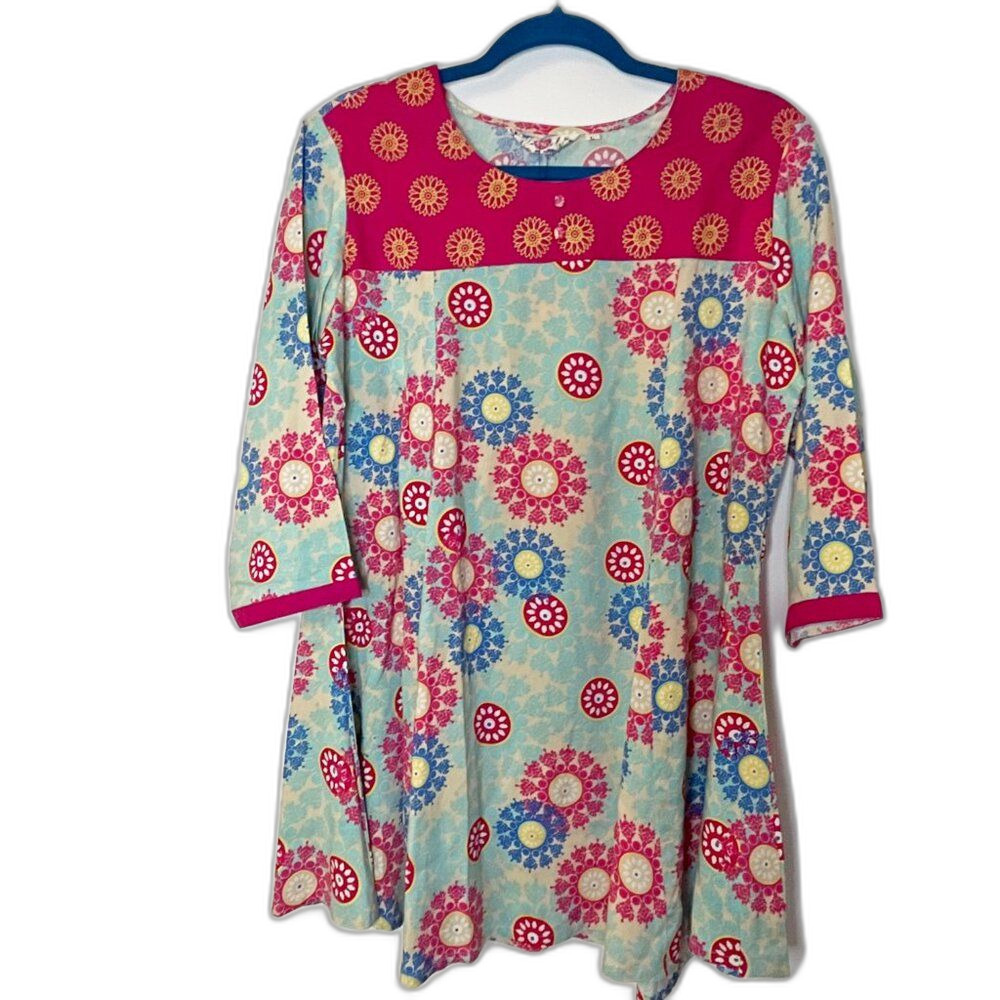 Liva Floral Tunic Top | Bright Boho Print 3/4 Sleeve Swing Top | Women’s Size L